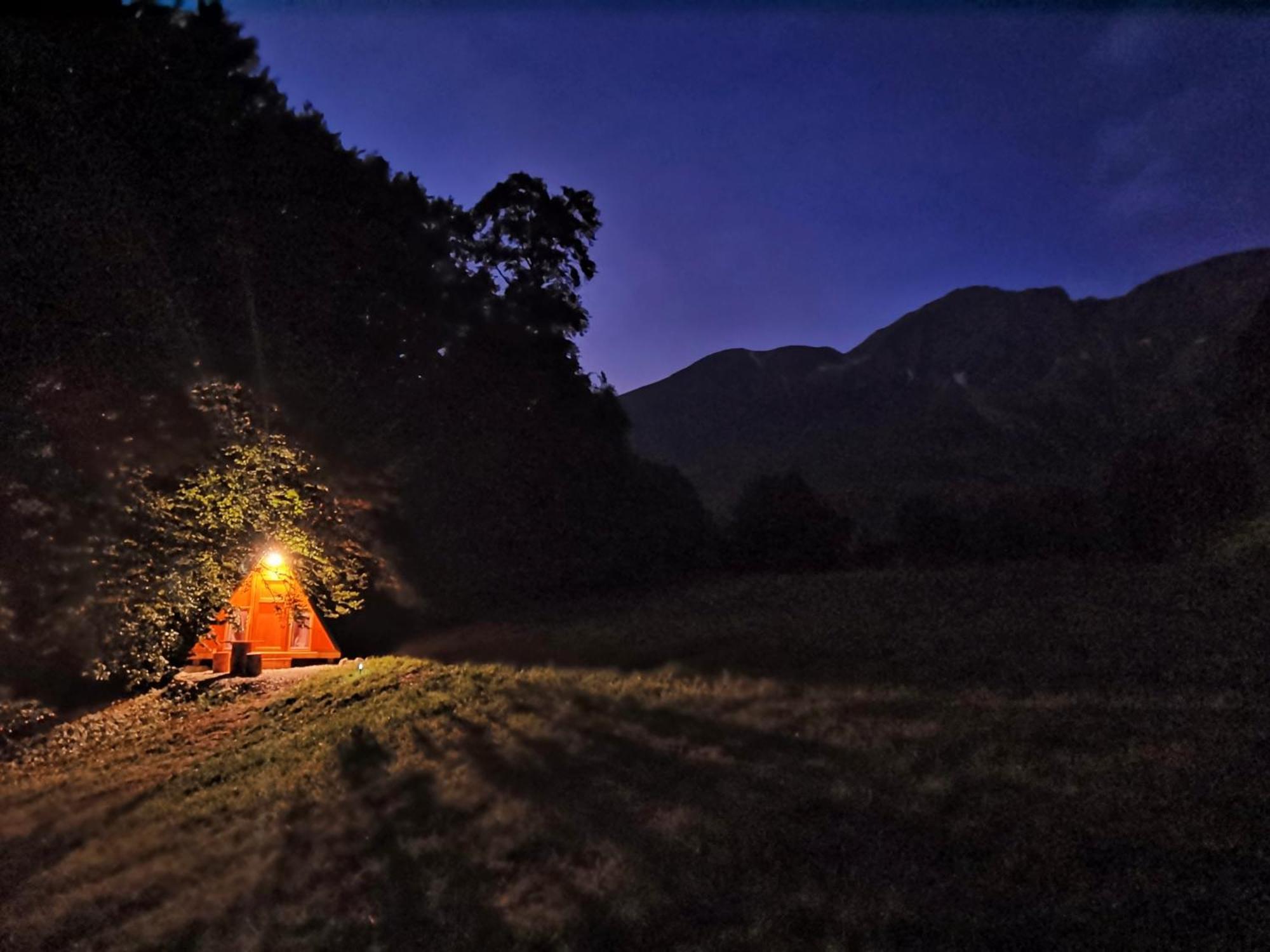 Hotel Glamping Krn Kobarid Esterno foto