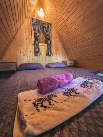Hotel Glamping Krn Kobarid Esterno foto