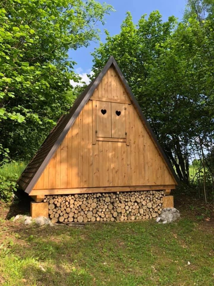 Hotel Glamping Krn Kobarid Esterno foto