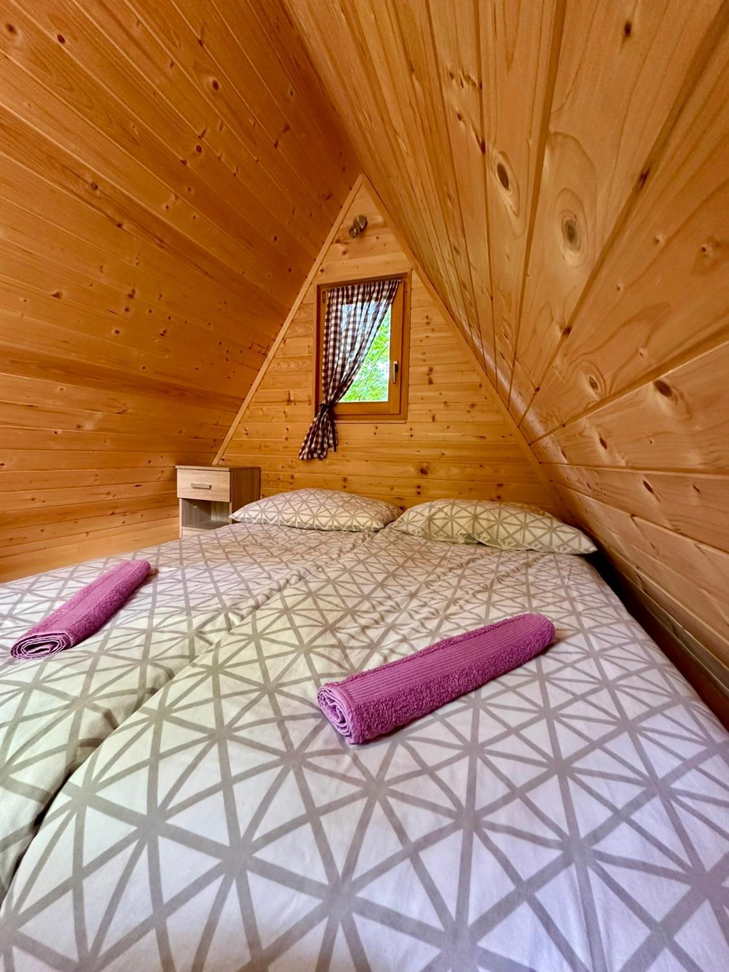 Hotel Glamping Krn Kobarid Esterno foto